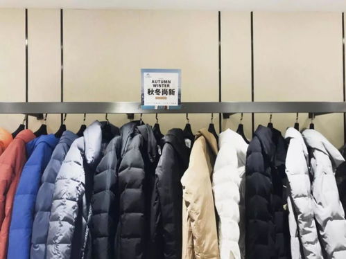 靠天吃飯？廣州服裝市場迎采購狂潮，訂單激增30%，批發商排隊拿貨忙